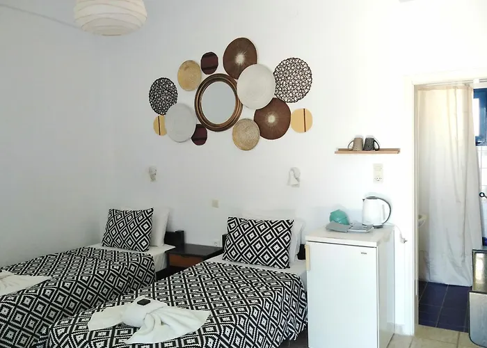 ニソス イオス ホテル