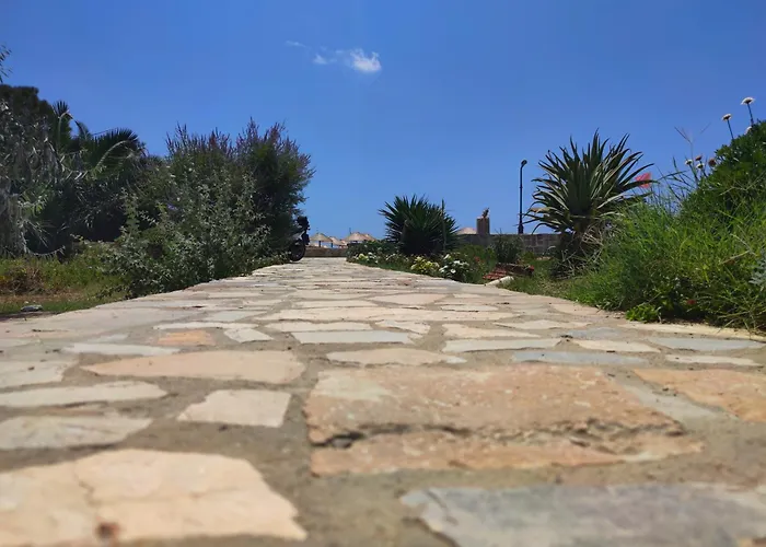 ニソス イオス ホテル