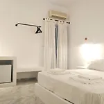 Hotell Nissos Ios 2*