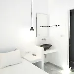 Nissos Ios Hotel