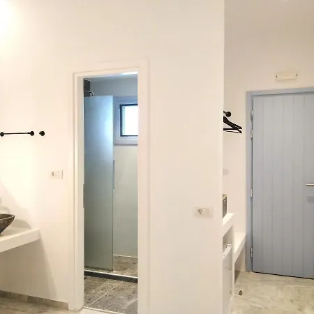 νήσος ίος 2* Μυλοπότας