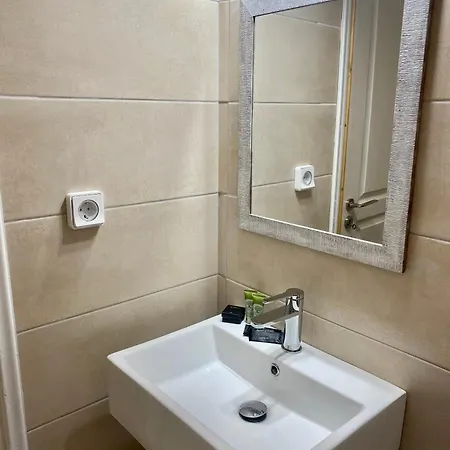 Hotel Nissos Ios 2*