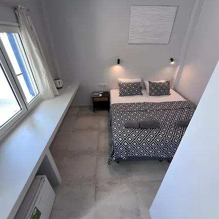 νήσος ίος Ξενοδοχείο 2*