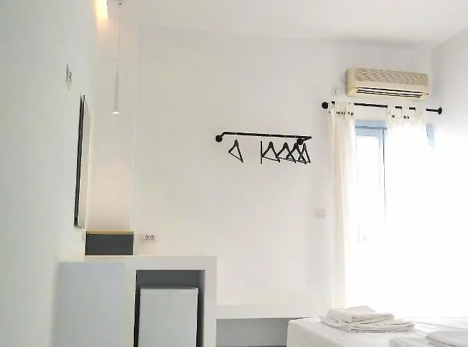 νήσος ίος 2* Μυλοπότας