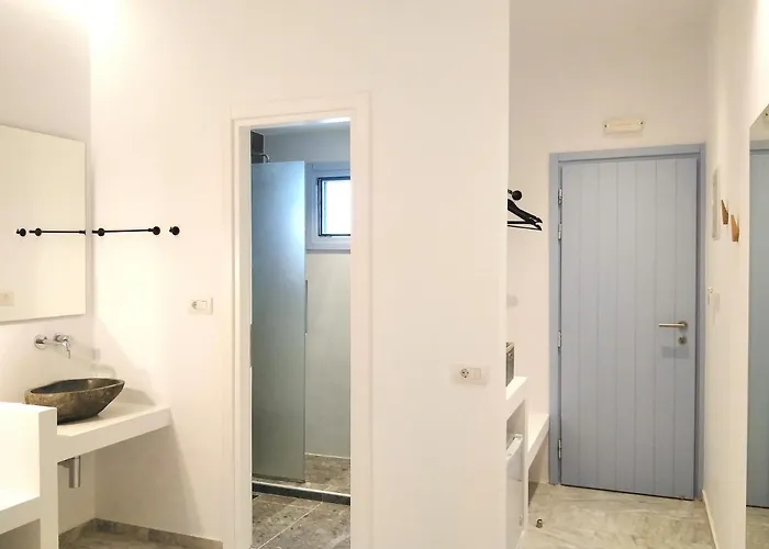 νήσος ίος 2* Μυλοπότας