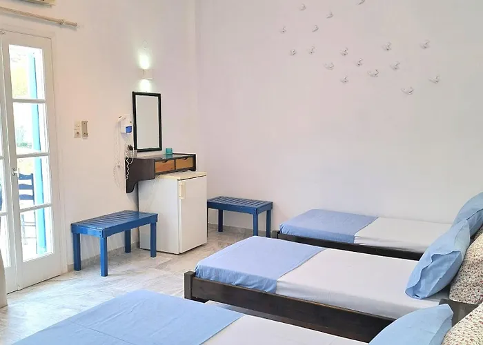 Ξενοδοχείο νήσος ίος 2*